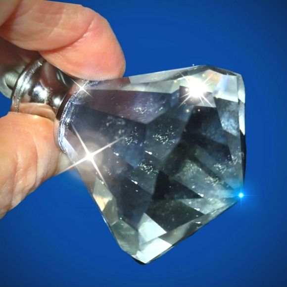 Diamond Head Clear Doorknob - Picture 3 of 11